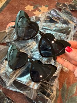 Bulk Black Heart Sunglasses (Set of 5)