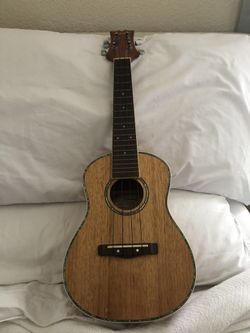 Mitchell Ukulele
