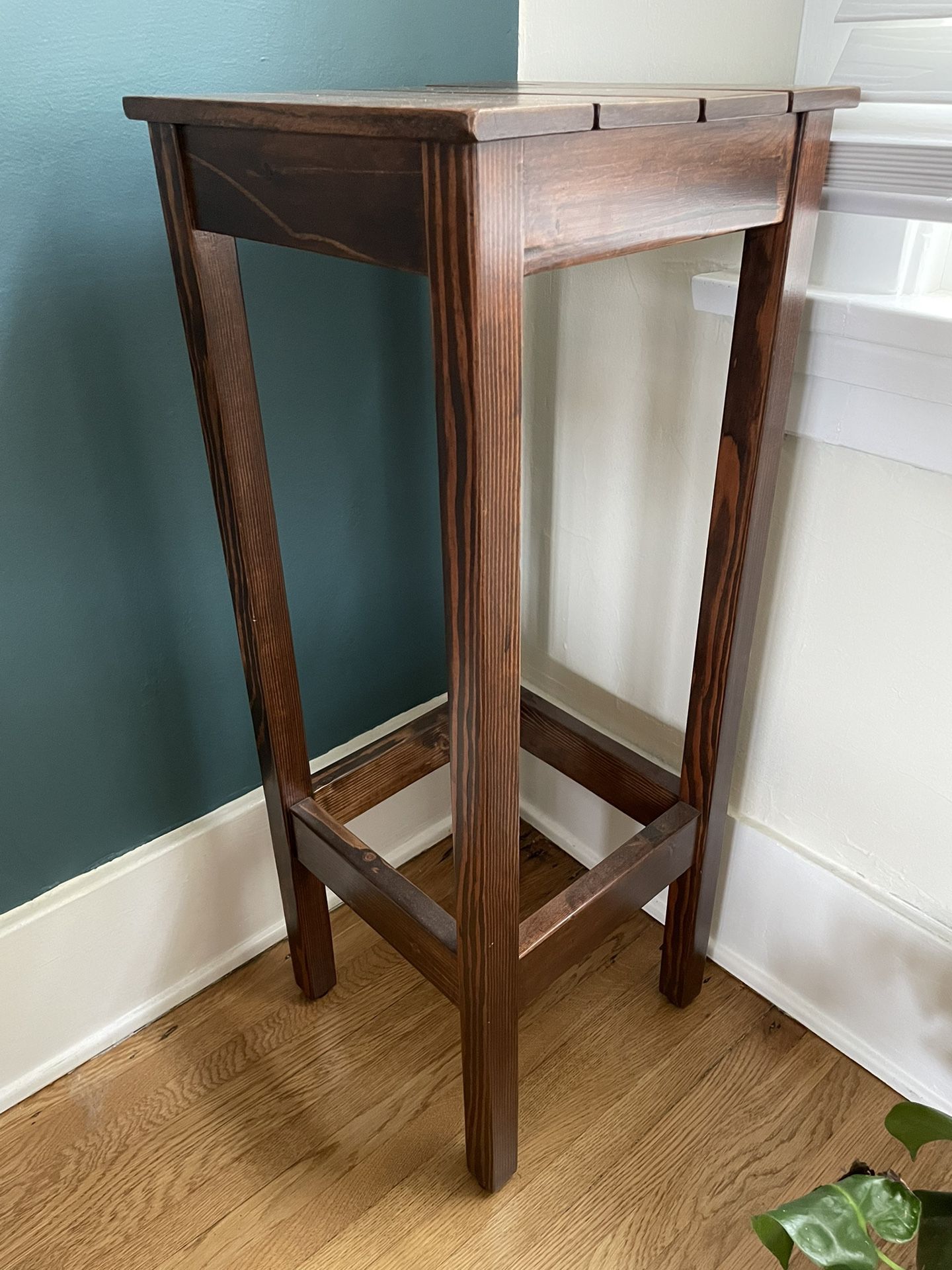 Table Or Plant Stand 