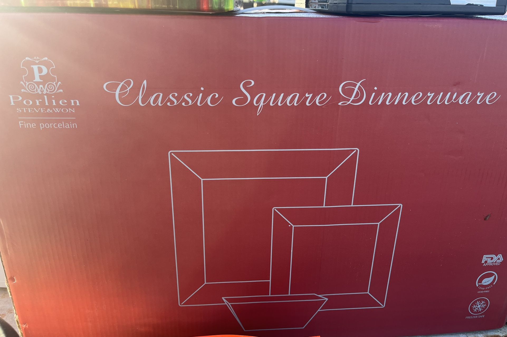 Brand New Fine Porcelain Square Plate Set