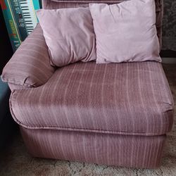 3 Pc Sectional /Recliner 