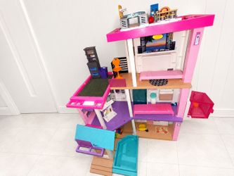 Doll House