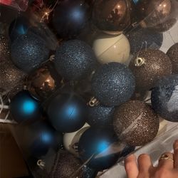 Christmas Decorations 