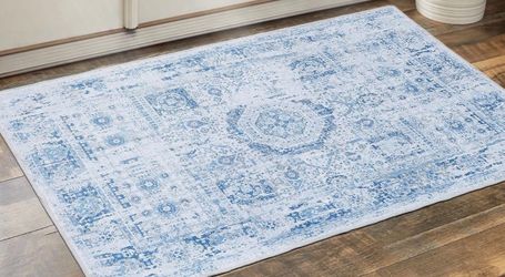 Living Room. Area Rug