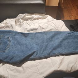 Levis.505. Mens Jeans Sz 42x32