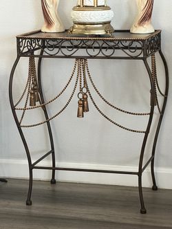 Metal Tassel Table