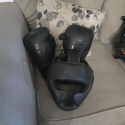 Guantes Y Casco De Boxeo