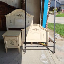  Twin Bed Set