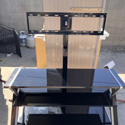 Tv Mount With Desk! (tv Not Included)