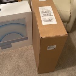 Apple Desktop “24 -inch  iMac-M1 Chip 