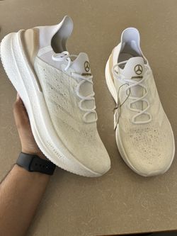 Adidas Ultra Boost Size 11.5