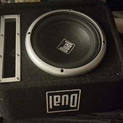 Brand new Dual five hundred watt speaker 10 inch