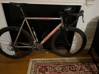 Moving Sale – 60cm Road Bike w/ SRAM 11-Speed + Carbon Wheels
