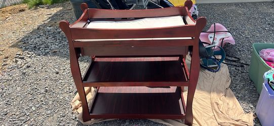 Changing table