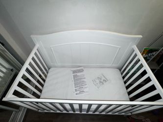 Baby crib