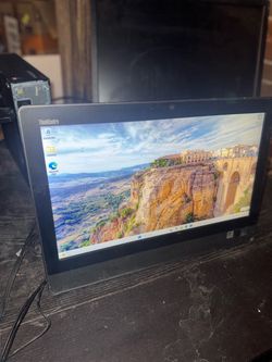 Lenovo all-in-one portable desktop