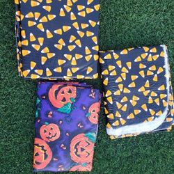 3 vintage Halloween vinyl tablecloth tablecloths table cloth