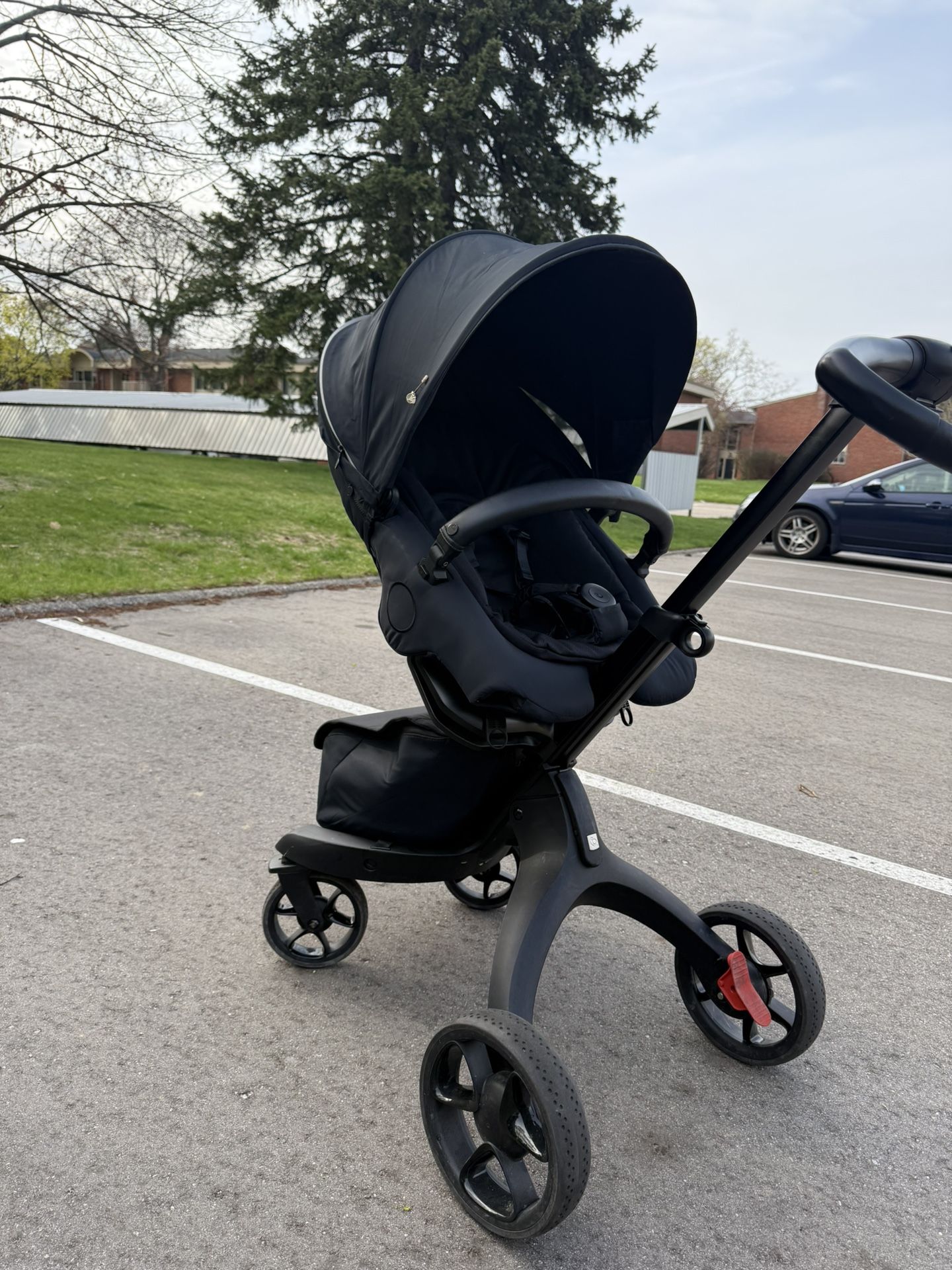 Stokke Xplory X Stroller StokeNuna Car Seat