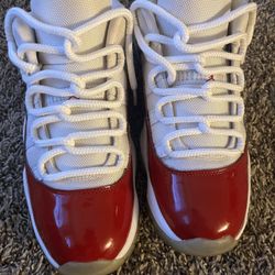 Jordan 11 Low Cherry