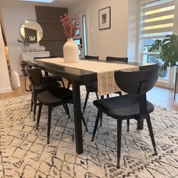 Dining wood table with 6 leather chairs ( Dania)