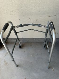 Walker With Wheels