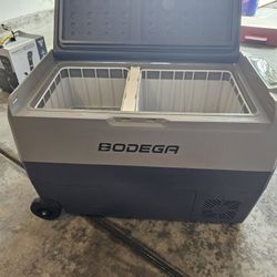 Bodega Travel Cooler