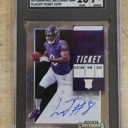 2018 PANINI CONTENDERS #112 LAMAR JACKSON AUTOGRAPHED  COLLECTIBLE. BALL/ RIGHT ARM PLAYOFF TICKET 19/99 AUTO 7 GRADE. SDC MINT