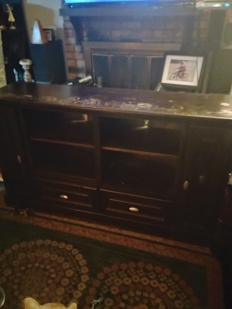 Wood Entertainment Stand