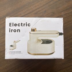 Folding Steam Iron 