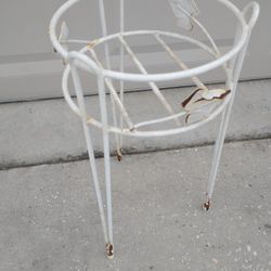 Metal Plant Stand 