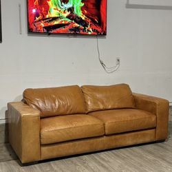 Genuine Leather Sofa Couch 🛋️- FREE DELIVERY 🚚 