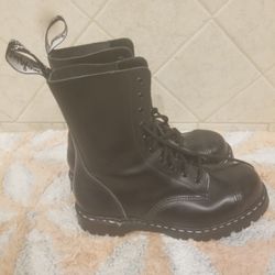 Gripfast black ten hole steel toe commando Toe  boot