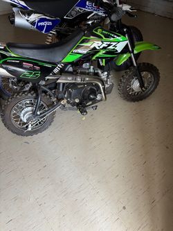 RFZ Extreme Motocross Pit Dirt Bike