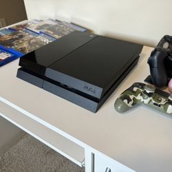 PS4 Bundle - 3 Controllers, 7 Games, Charger - $150 (Fast Sale!)