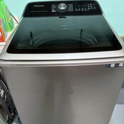 Smart Connectivity Extra Large Washer And Dryer Set