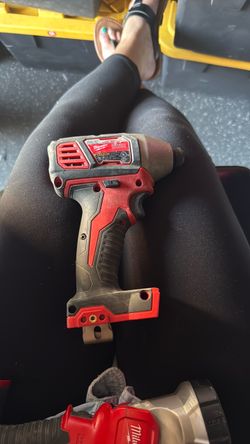 Milwaukee M18 1/4" Hex Impact Driver (Bare Tool)