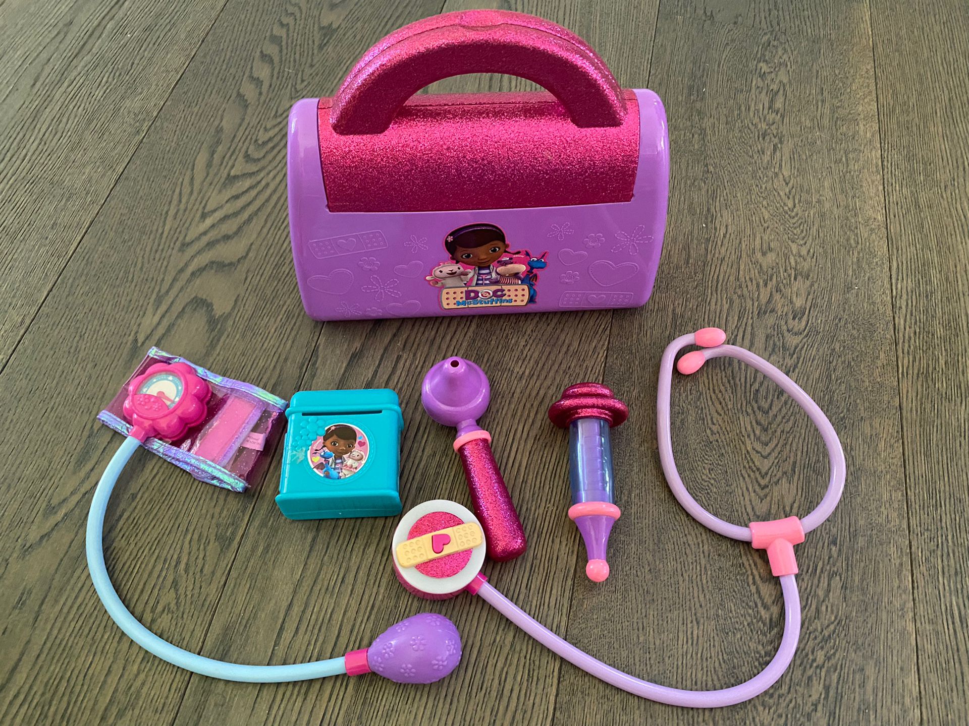 Doc McStuffins Doctor’s Bag Kit