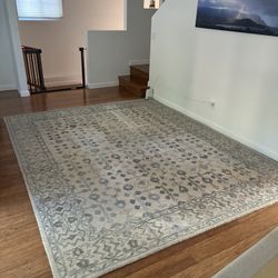 8’ X 10’ Wool Rug