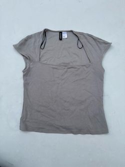 H&M: Women's Gray Solid Knit Square Neck Cap Sleeve Stretch Tee, Size M