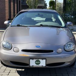 1996 Ford Taurus