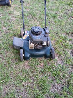Bolens push mower 2oinc Briggs and Stratton