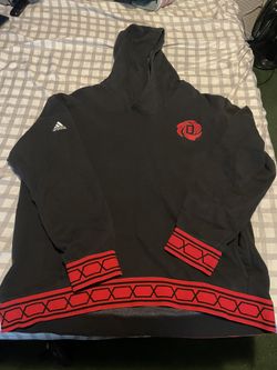 Adidas Sweater