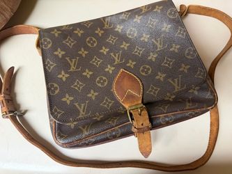 Vintage Louis Vuitton Cartouchière-style shoulder bag