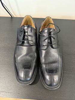 Men’s Florsheim black shoes size 11