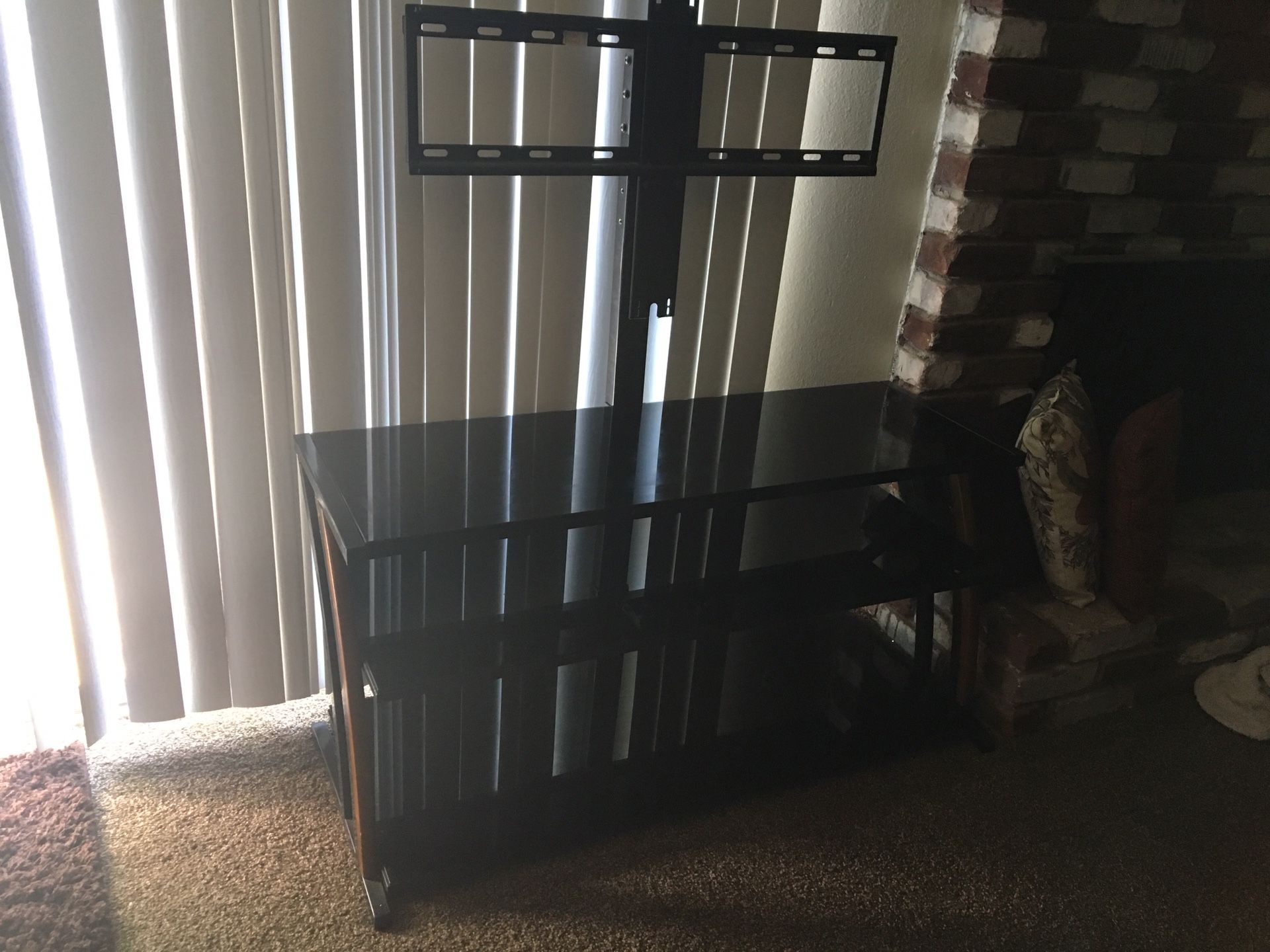 Tv stand/ shelve
