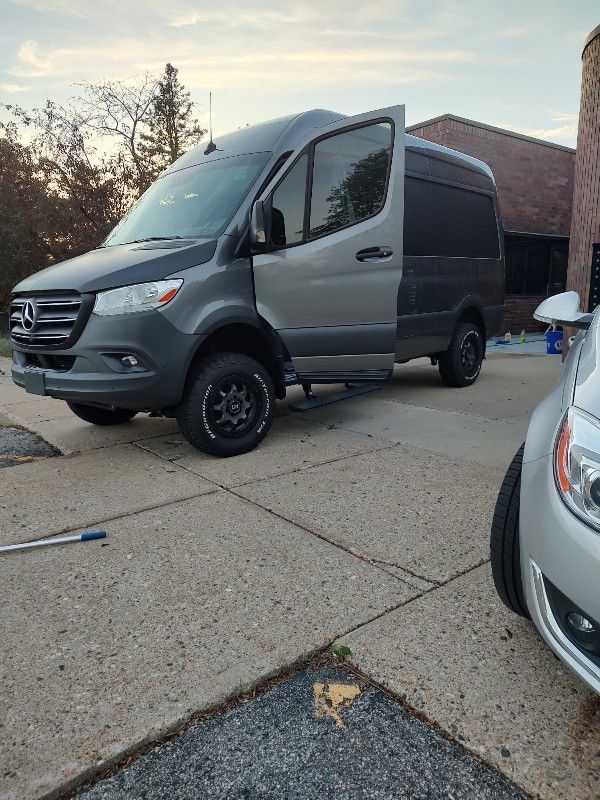 2021 Mercedes-Benz Sprinter 2500