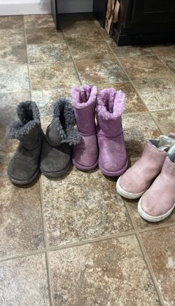 Girl shoes. Size 12c