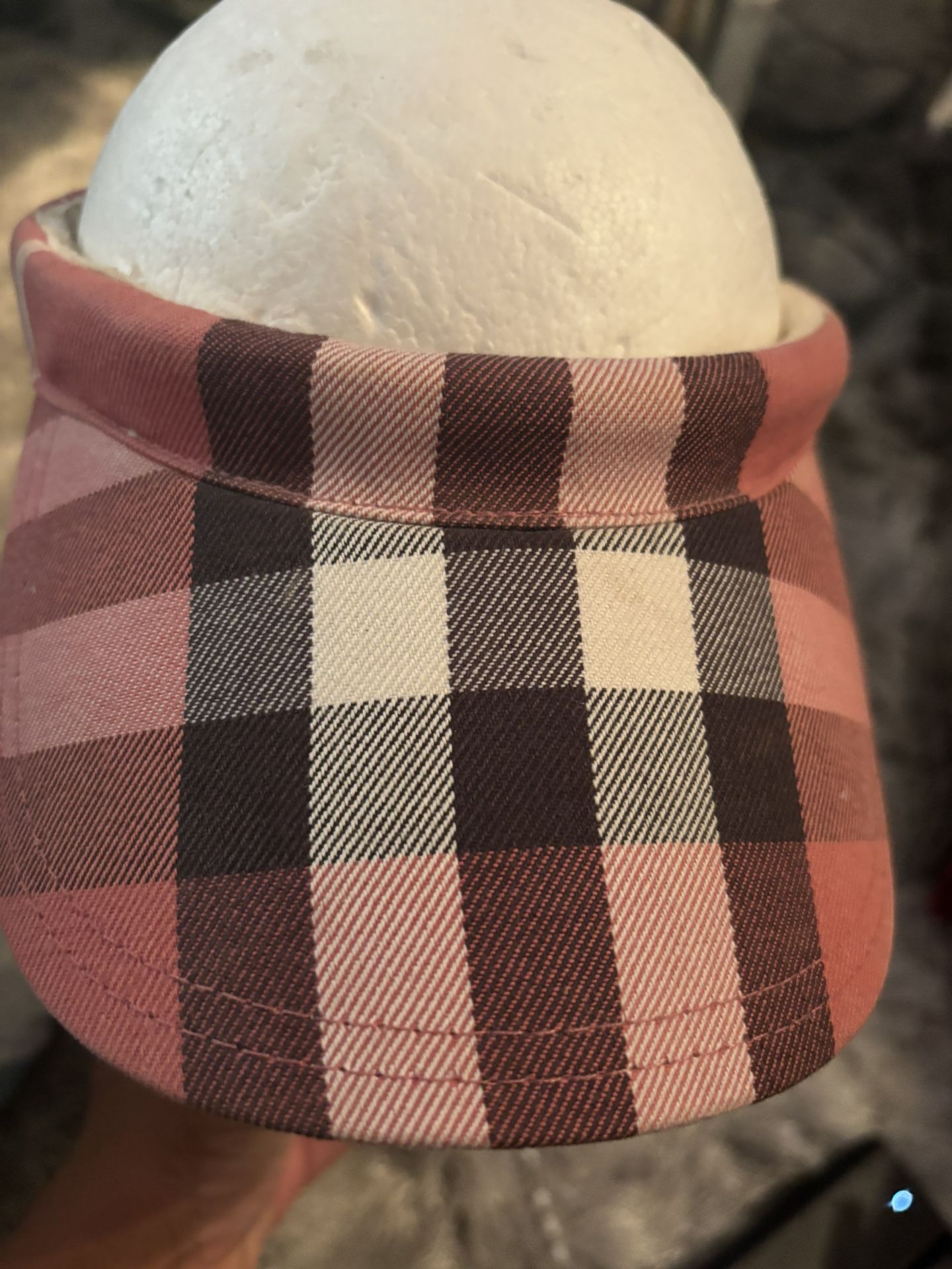 Burberry Vintage Pink Visor Cap Hat Logo Nova Check logo hat accessory head wear