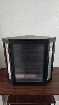 Corner Bread Box