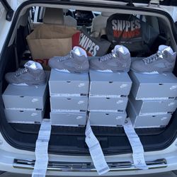 Jordan Retro 5 Wolf Grey